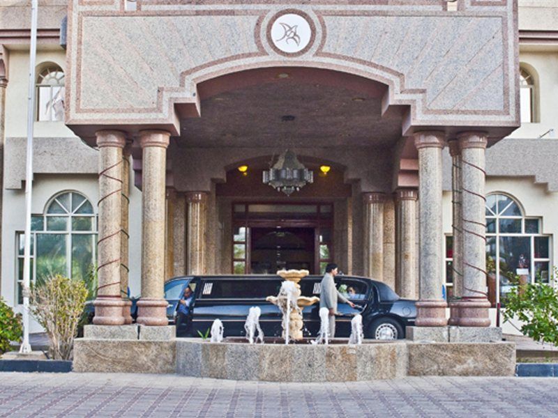 سفير الدولى مسقط